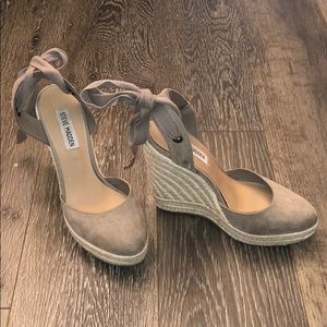 Steve Madden espadrilles